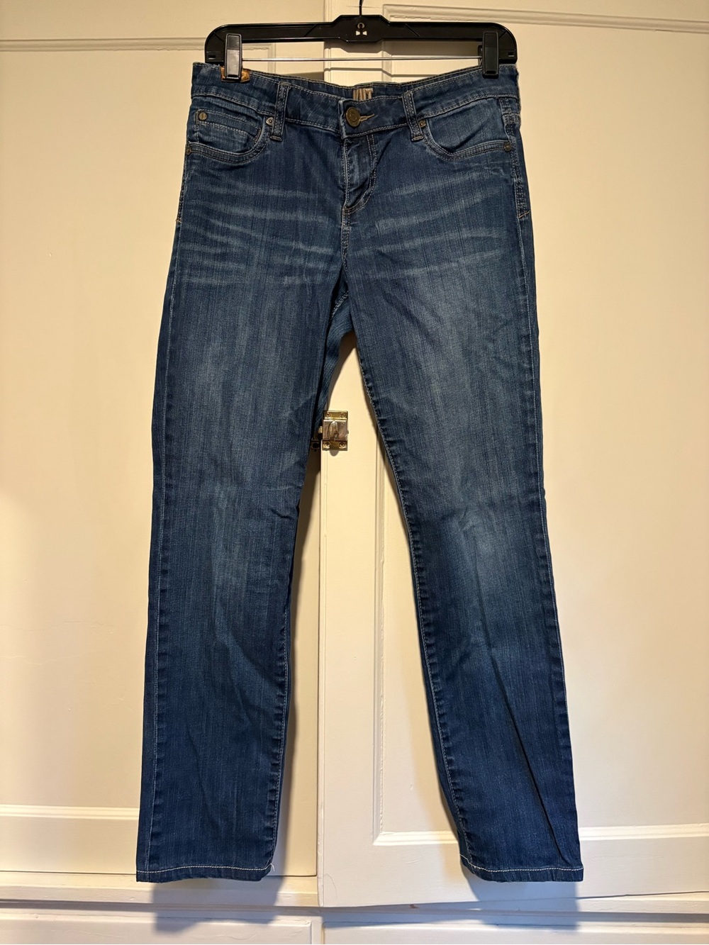 Kut From The Kloth Mid-Rise Straight Leg Jeans